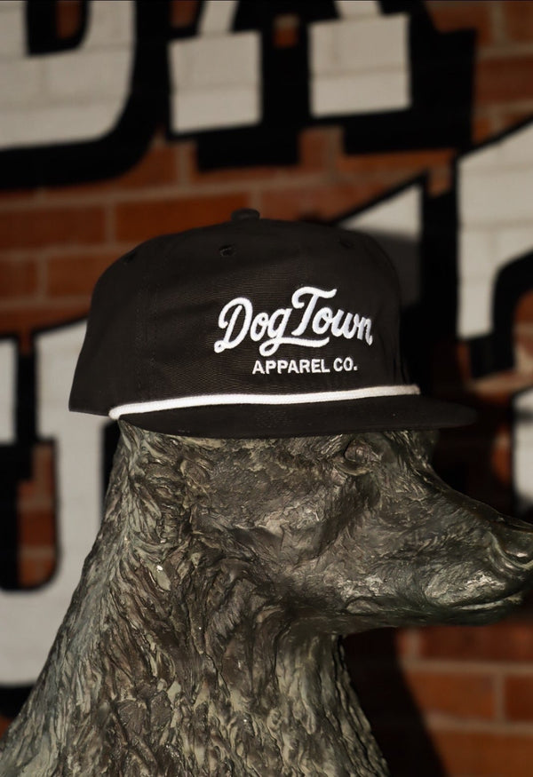 Dog Town Script Rope Hat Black/White